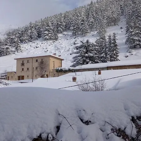 Casa Pie' Di Monte Refuge