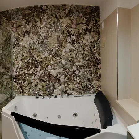 Casa Pie' Di Monte Refuge * Bisegna