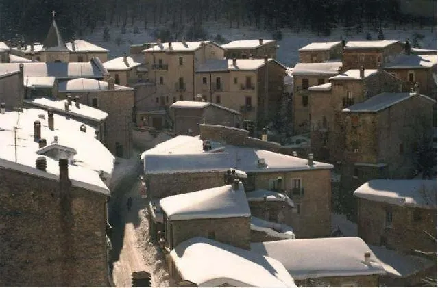 فيلة Casa Pie' Di Monte Refuge